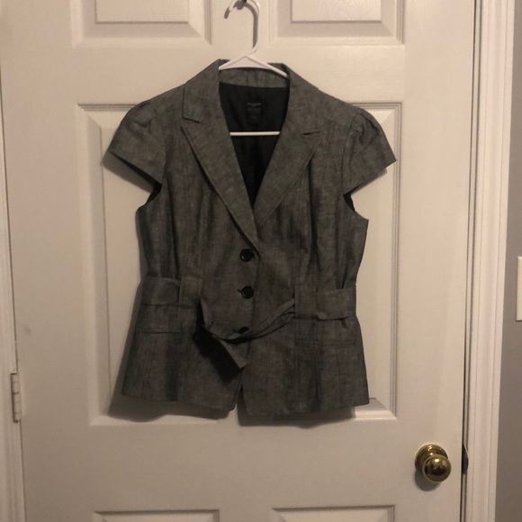 Suit - Picture 4 of 7